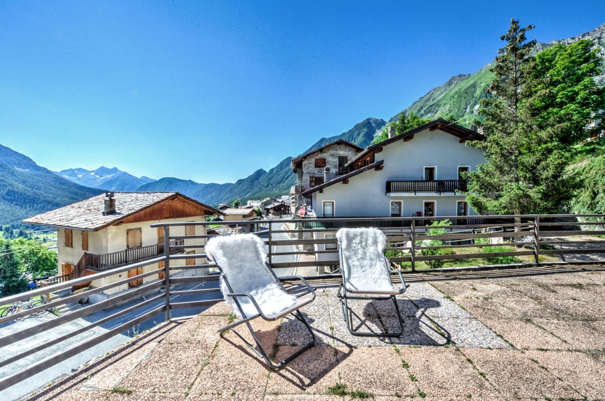 Snowflakes Retreat - Roomy Apartment With A View & Relax Solarium Cir 0133 Champoluc Exterior photo